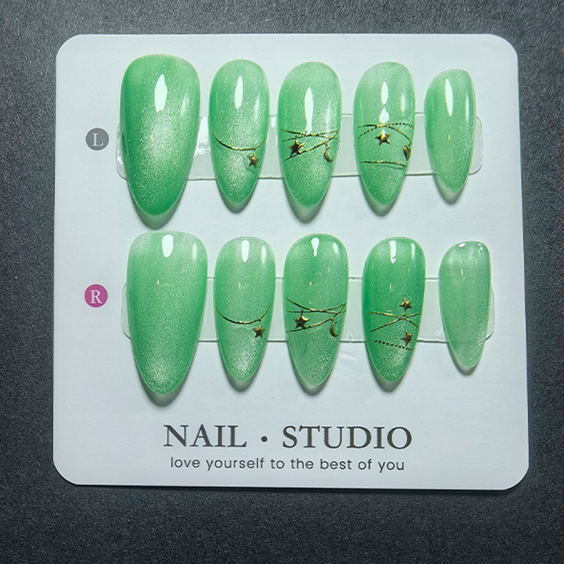 เล็บปลอมแบบกดติดลายอัลมอนด์แคท - Nail Art Chrome บทวิจารณ์และราคา